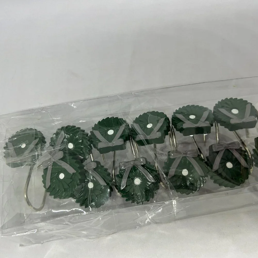 Green‎ Wreath Shower Curtain Hooks 12PC Set NWOT